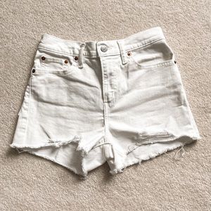 Levi’s white shorts